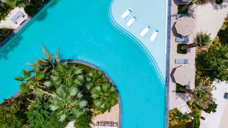 Lunaya waterfront living